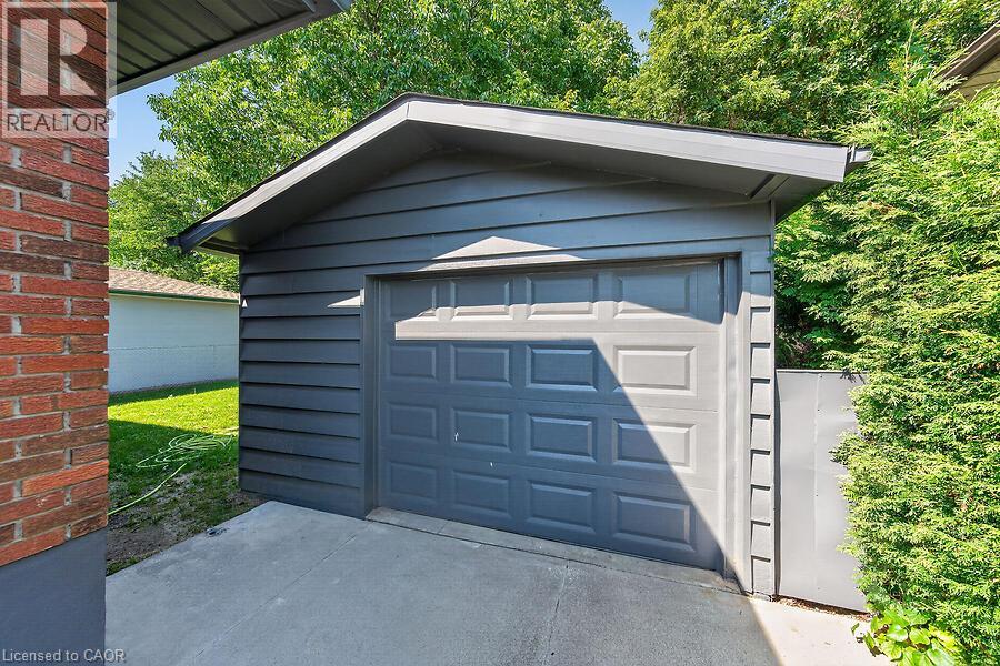 26 Parklands Drive, Hamilton, Ontario  L8K 4W7 - Photo 29 - 40853822