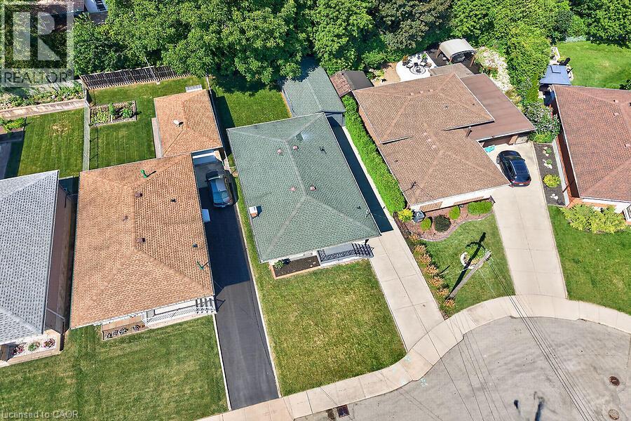 26 Parklands Drive, Hamilton, Ontario  L8K 4W7 - Photo 32 - 40853822