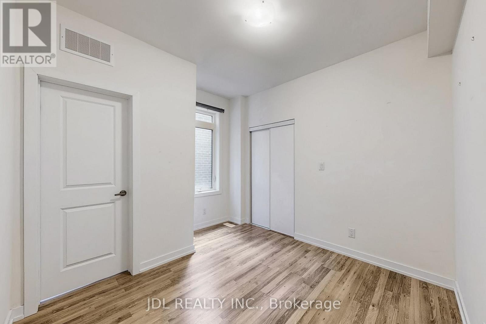 112 - 370 Red Maple Road, Richmond Hill, Ontario  L4C 6P5 - Photo 26 - N13581398