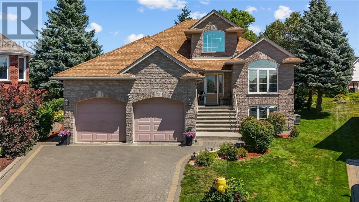 10 Cassandra Court, Sudbury, Ontario