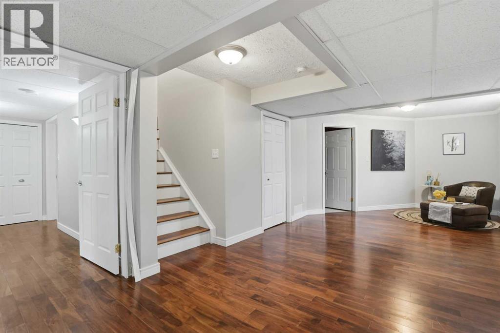 123 Schubert Hill NW, Calgary, Alberta  t3l 1w6 - Photo 21 - A2334991
