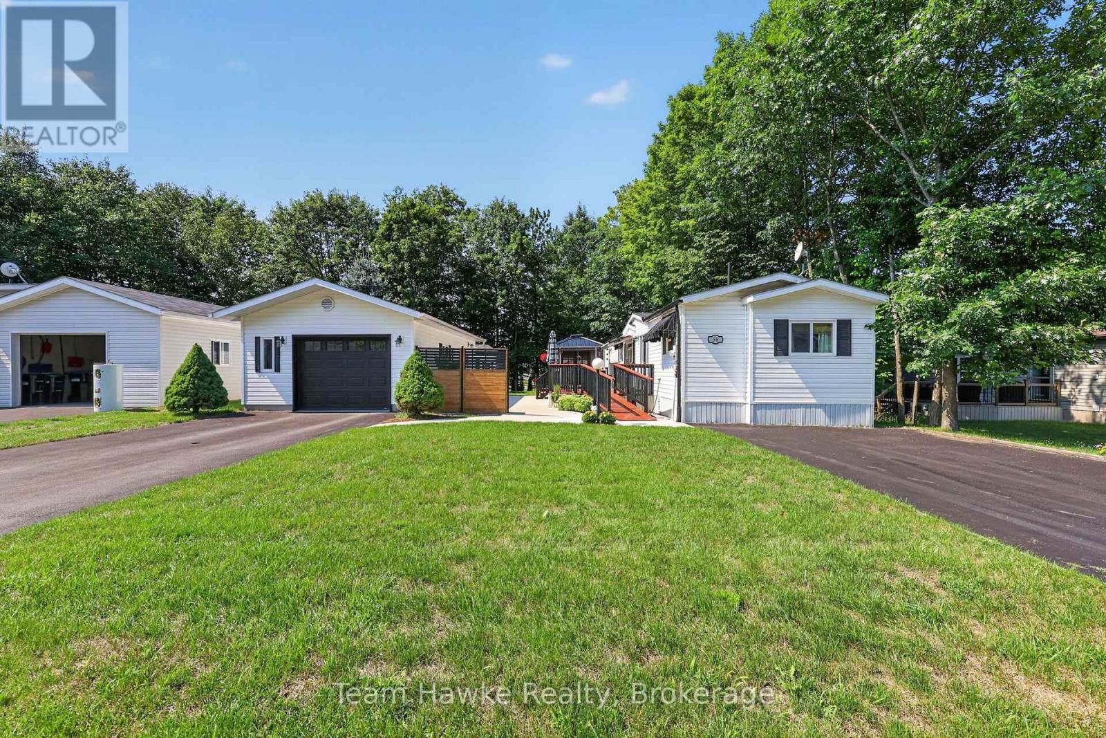 58 - 5411 Elliott Side Road, Tay, Ontario  L4R 4K3 - Photo 2 - S13645074