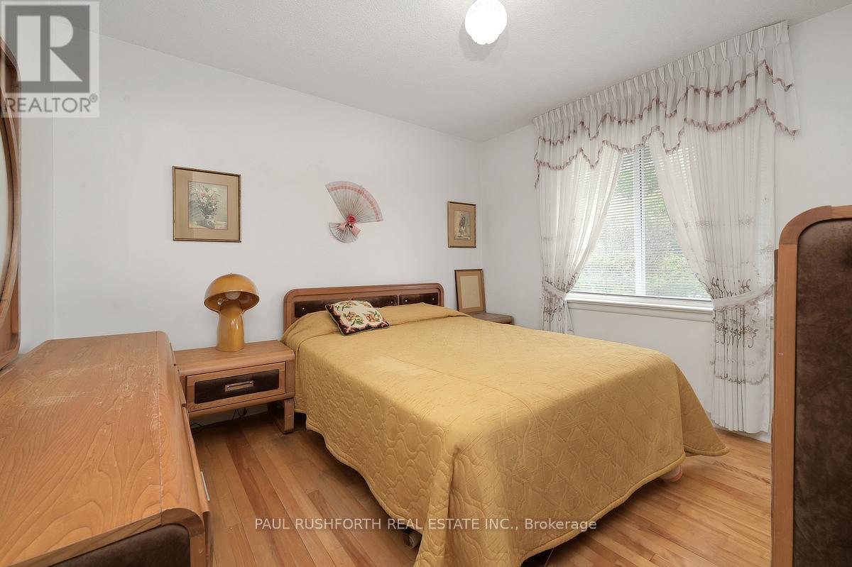 1075 Secord Avenue, Ottawa, Ontario  K1H 8C7 - Photo 16 - X13462068