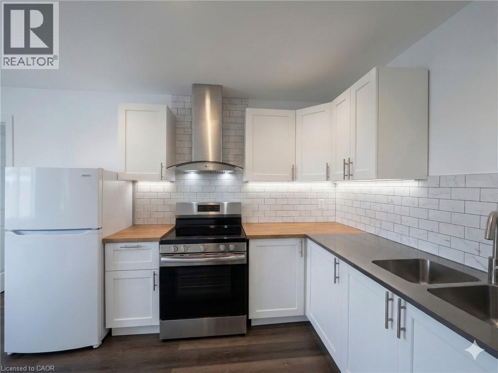 56 SKYLARK Drive Unit# 2, Hamilton, Ontario
