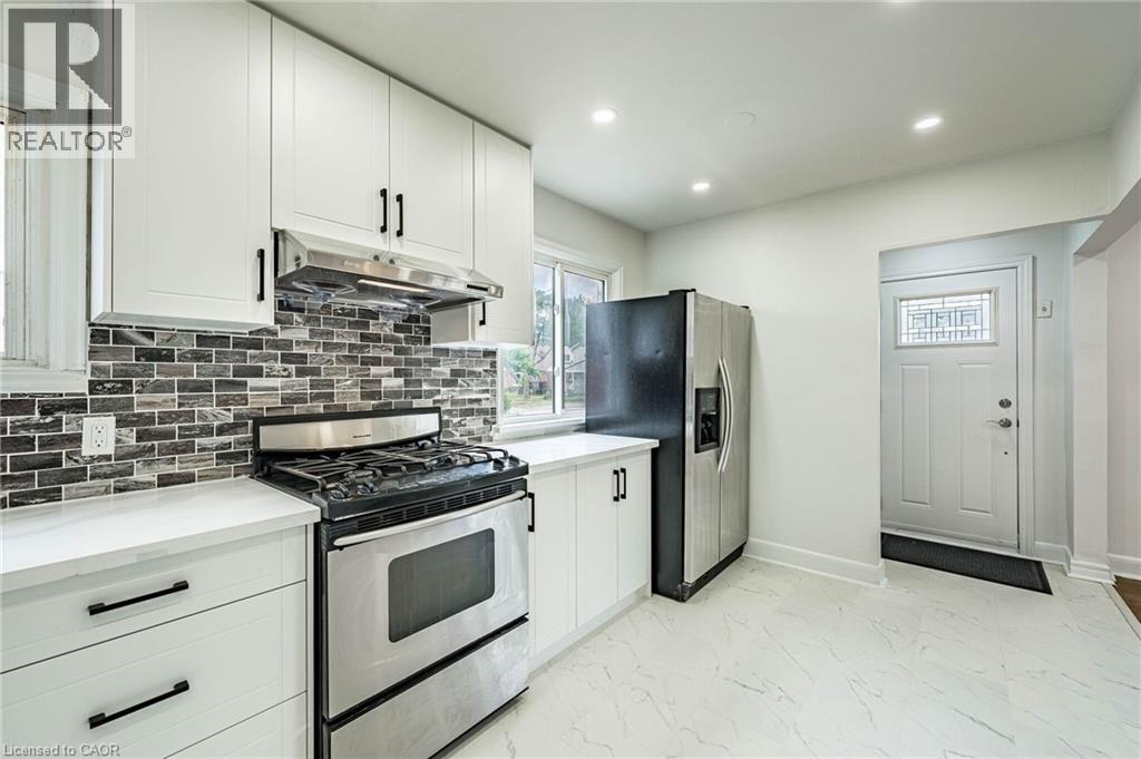 7 Putney Road, Toronto, Ontario  M8W 2K6 - Photo 15 - 40853839