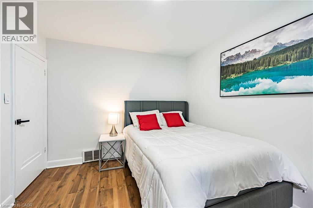 7 Putney Road, Toronto, Ontario  M8W 2K6 - Photo 19 - 40853839