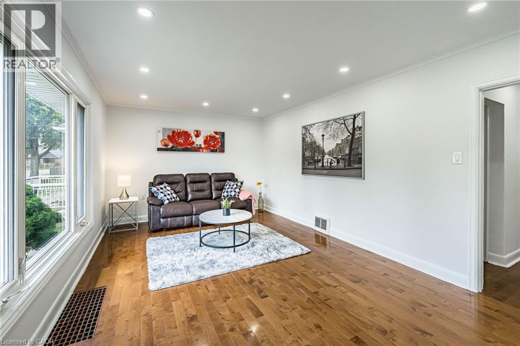 7 Putney Road, Toronto, Ontario  M8W 2K6 - Photo 8 - 40853839