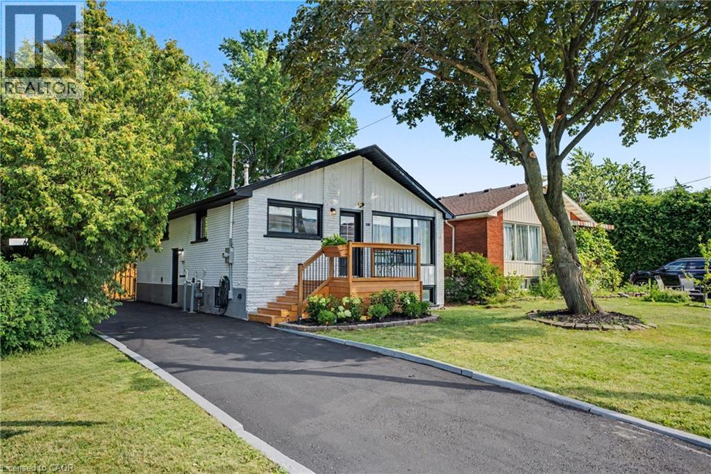 311 East 14th Street, Hamilton, Ontario  L9A 4C1 - Photo 2 - 40853792
