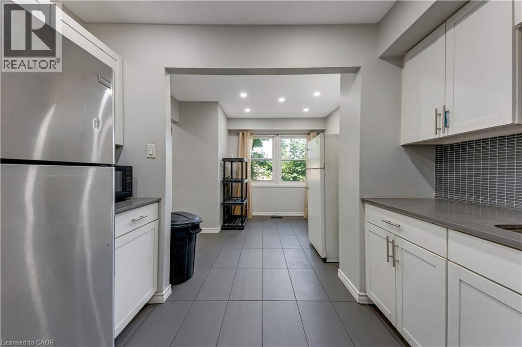 513 Quiet Place Unit# 3, Waterloo, Ontario  N2L 5L6 - Photo 8 - 40853510