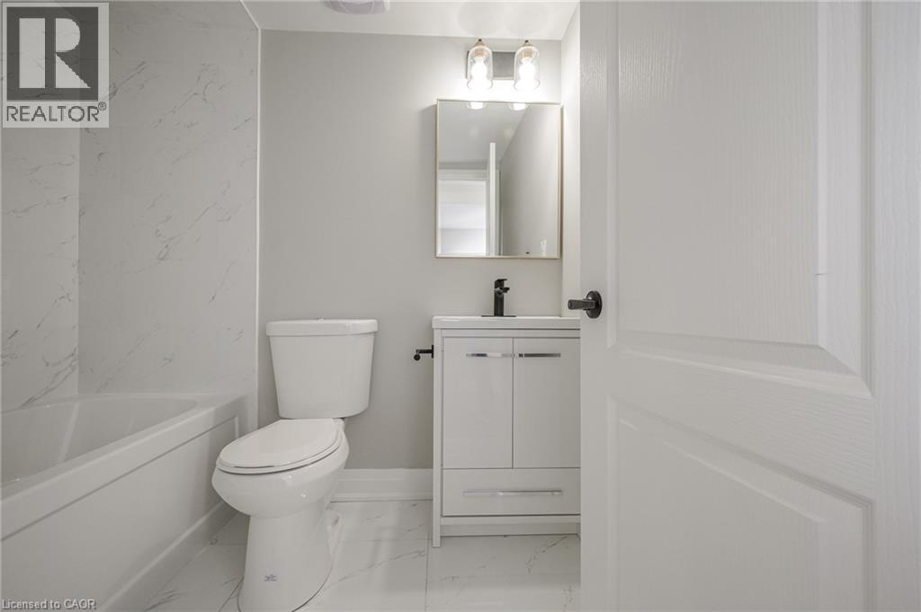 144 East 44th Street Unit# Lower Unit, Hamilton, Ontario  L8T 3H2 - Photo 18 - 40853362