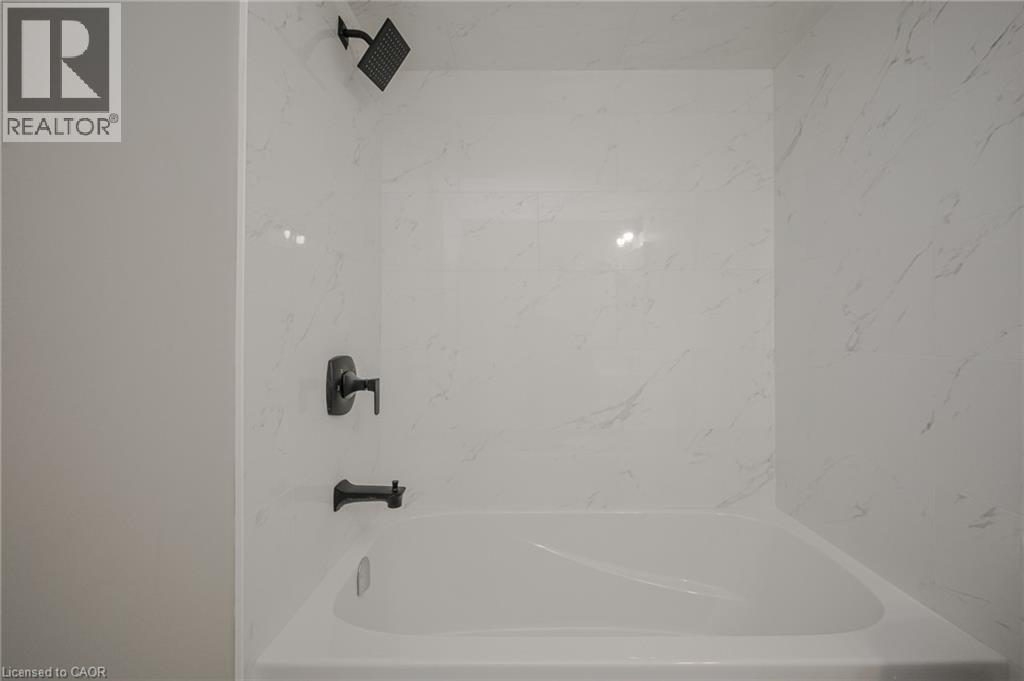 144 East 44th Street Unit# Lower Unit, Hamilton, Ontario  L8T 3H2 - Photo 19 - 40853362