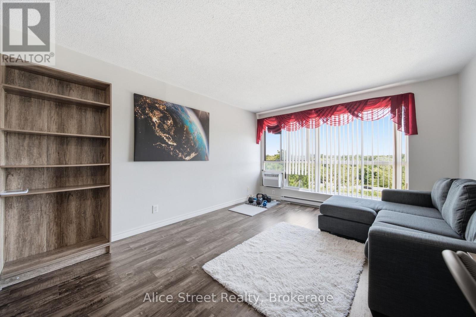 607 - 358 Waterloo Avenue, Guelph, Ontario  N1H 7Y3 - Photo 10 - X13644880