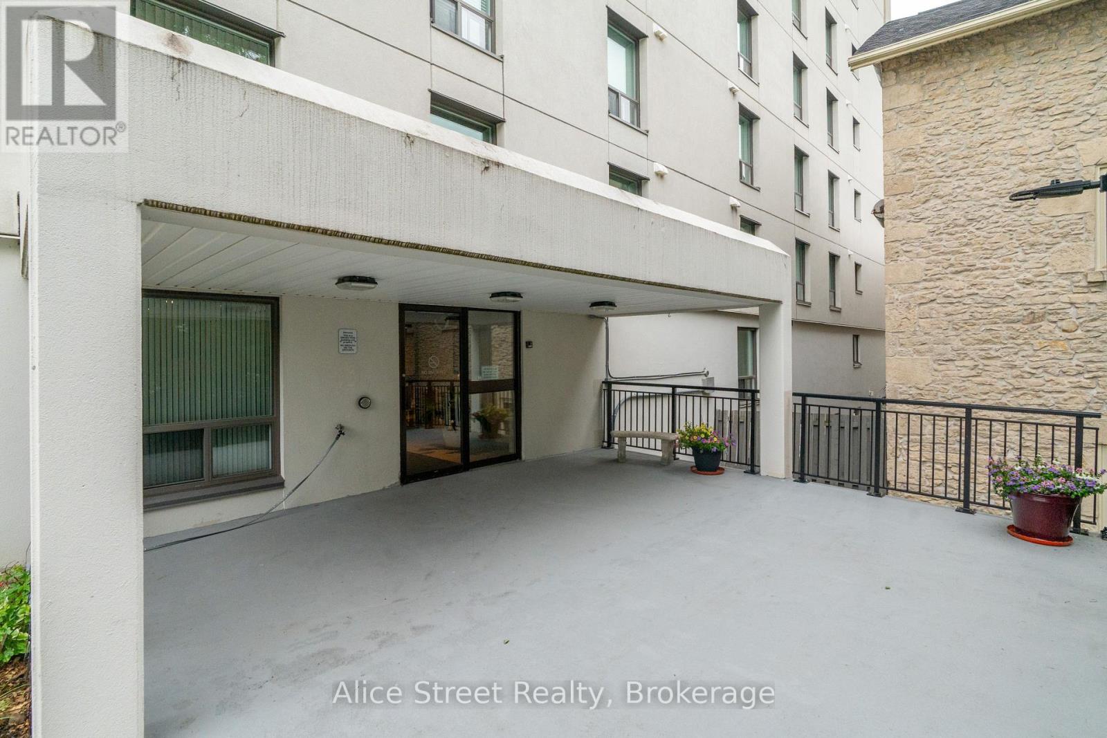 607 - 358 Waterloo Avenue, Guelph, Ontario  N1H 7Y3 - Photo 5 - X13644880