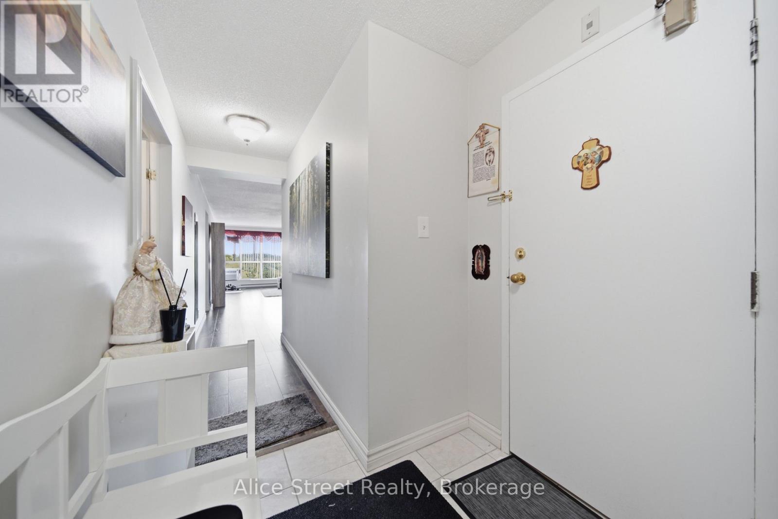 607 - 358 Waterloo Avenue, Guelph, Ontario  N1H 7Y3 - Photo 6 - X13644880