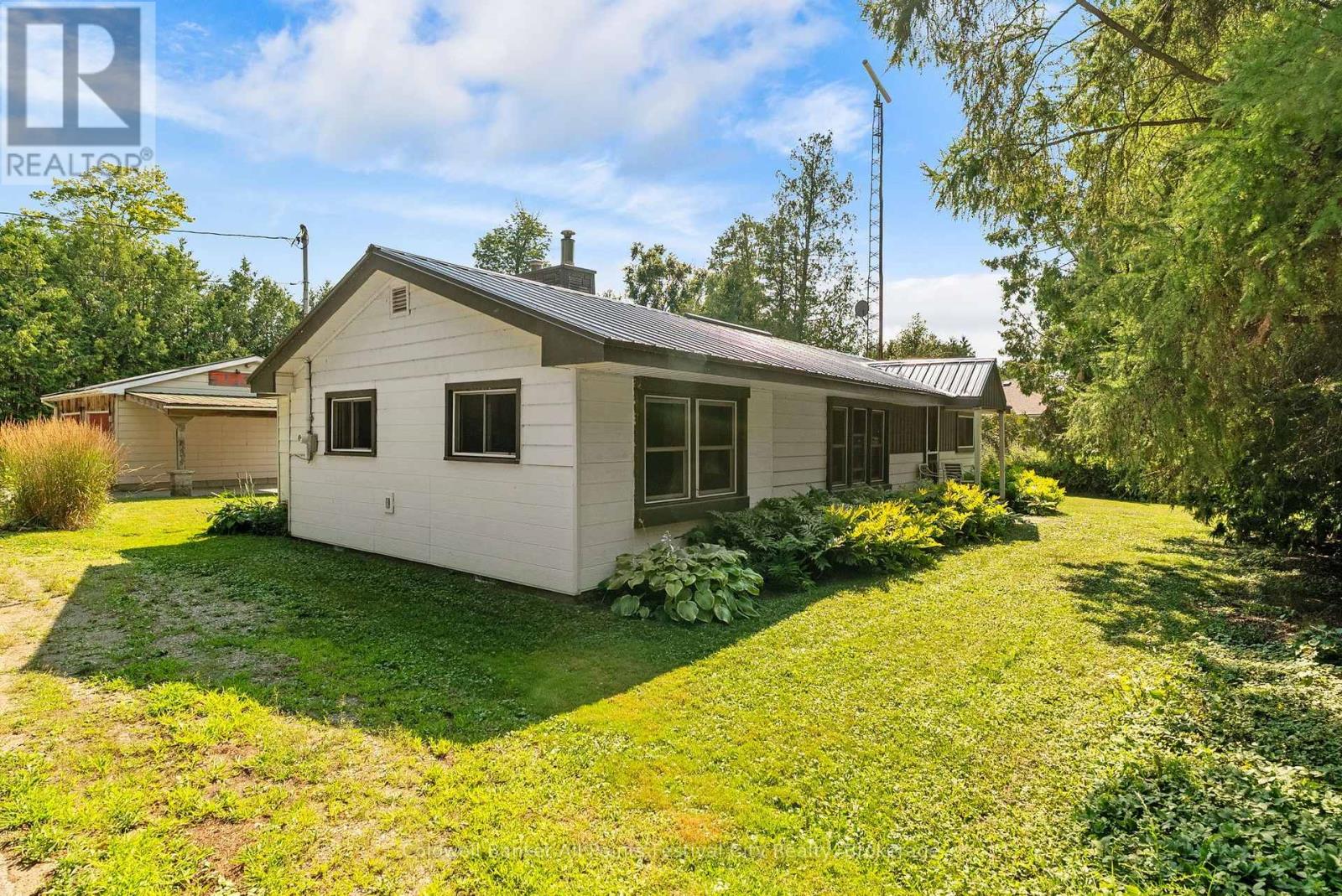 31 Salkeld Street, Central Huron, Ontario  N7A 3X8 - Photo 4 - X13644946
