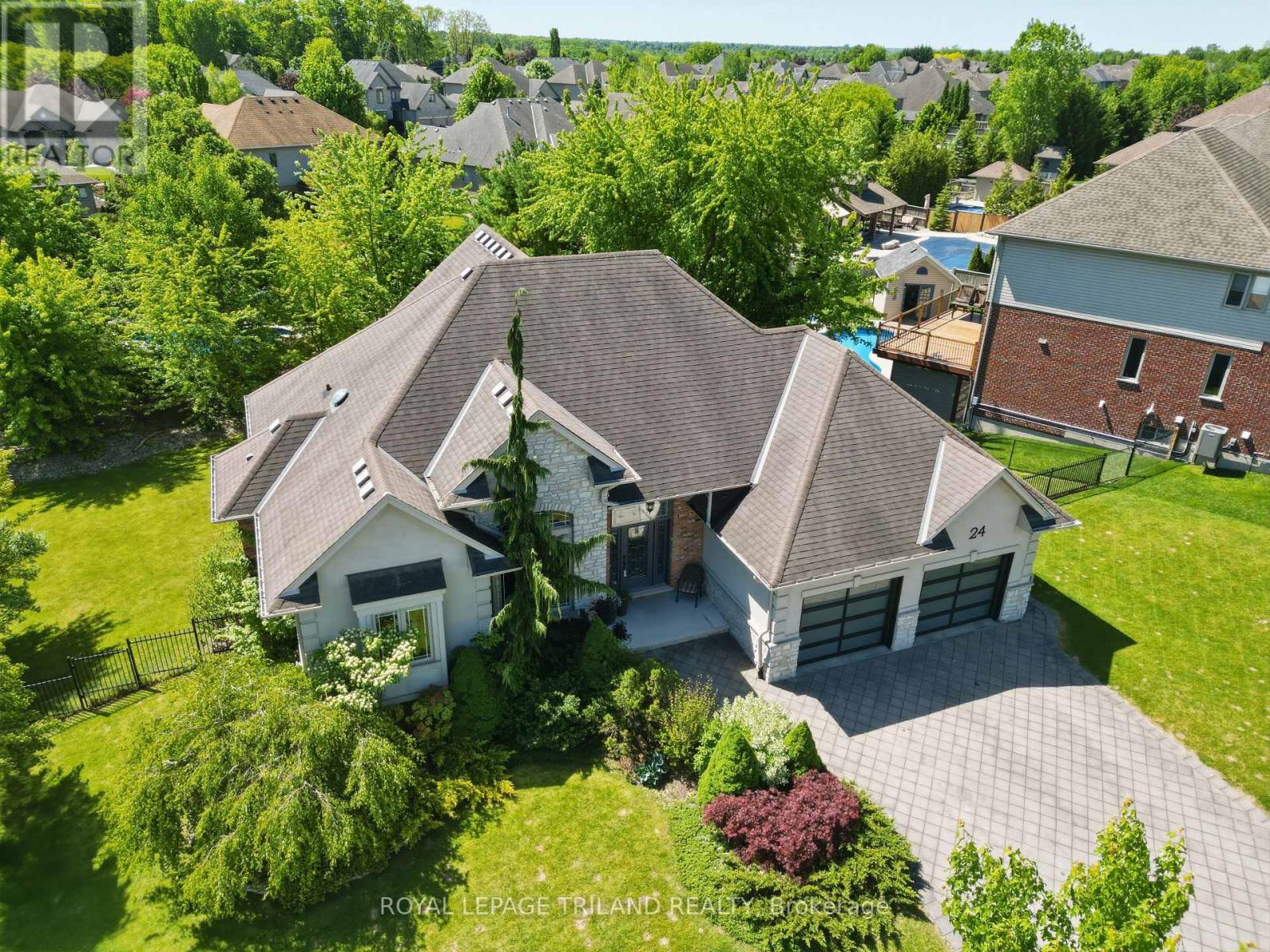 24 EARLSCOURT TERRACE, Middlesex Centre, Ontario