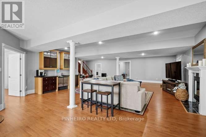 1802 Riverbend Road, London South, Ontario  N6K 0A4 - Photo 49 - X13644918