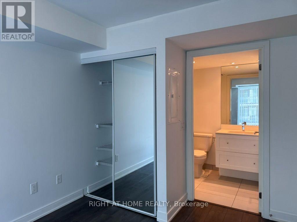 1232 - 525 Adelaide Street W, Toronto, Ontario  M5V 0N7 - Photo 12 - C13644890