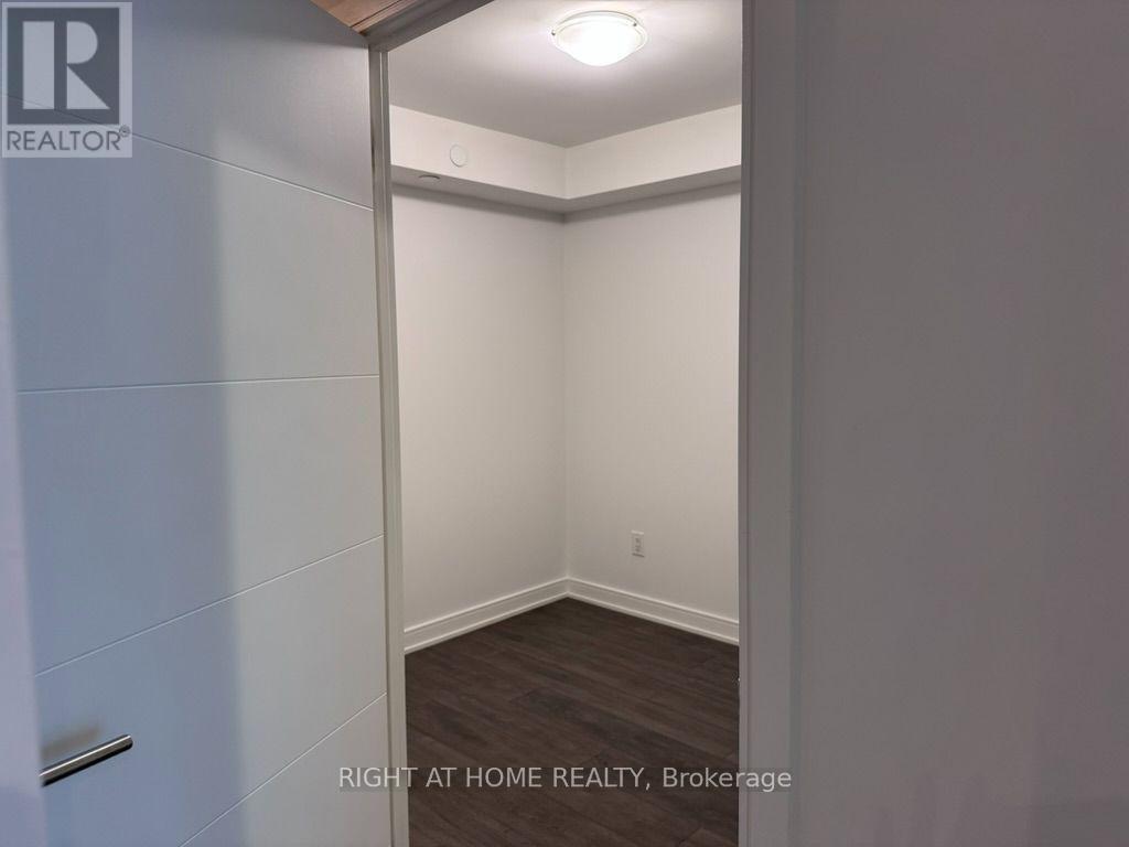 1232 - 525 Adelaide Street W, Toronto, Ontario  M5V 0N7 - Photo 3 - C13644890