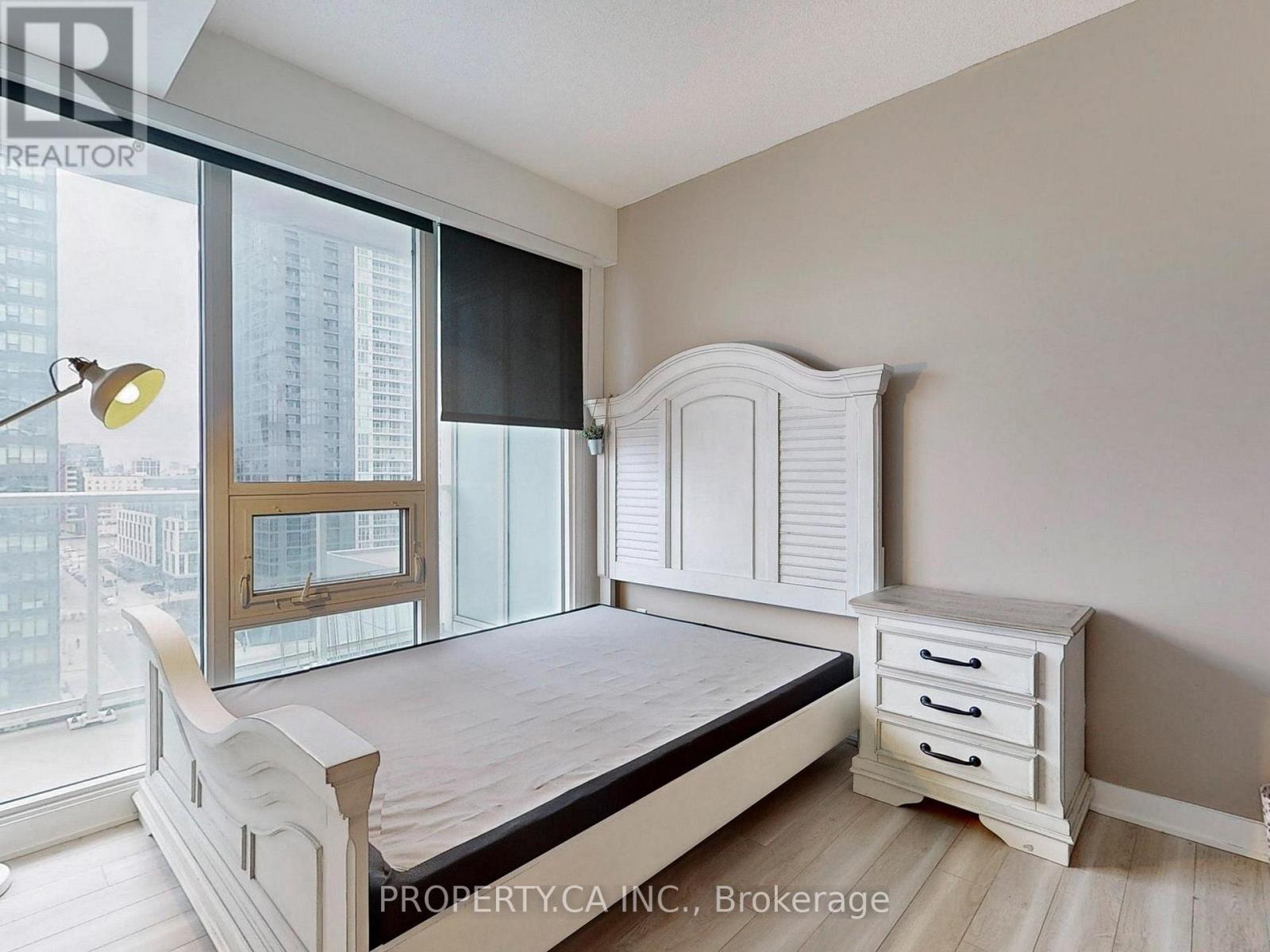 1209 - 17 Bathurst Street, Toronto, Ontario  M5V 0N1 - Photo 21 - C13644966