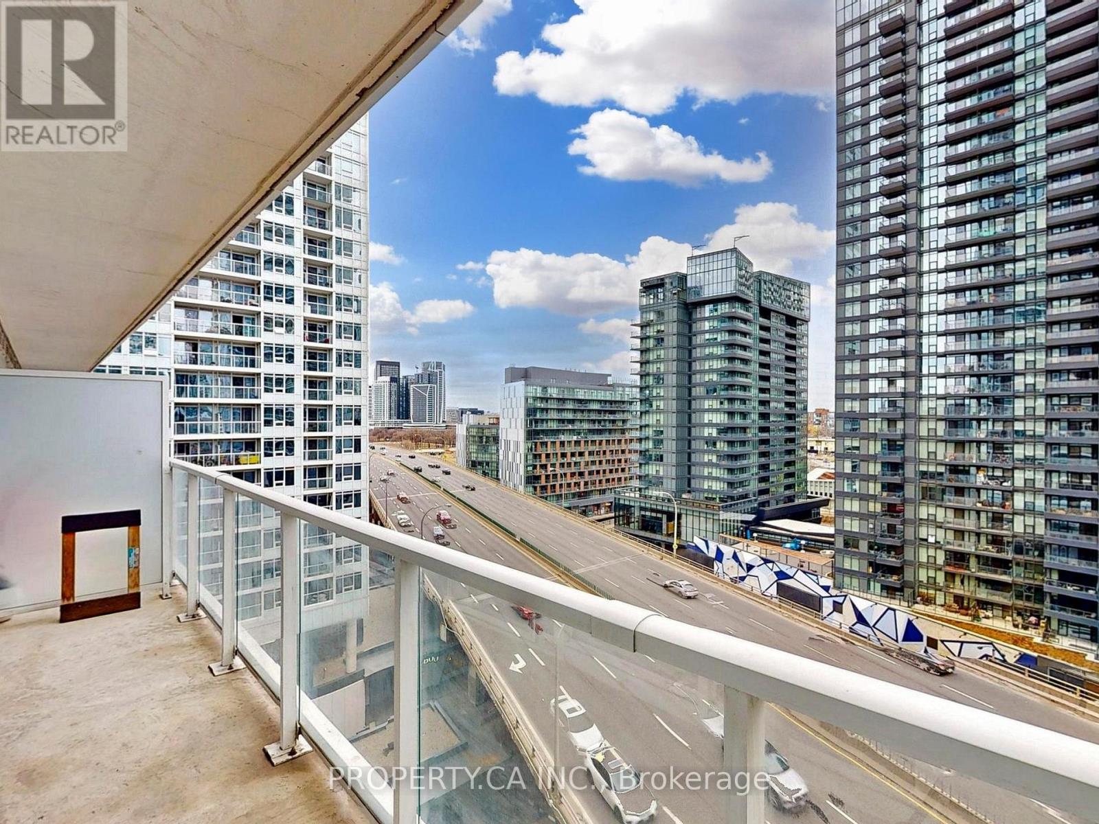 1209 - 17 Bathurst Street, Toronto, Ontario  M5V 0N1 - Photo 31 - C13644966