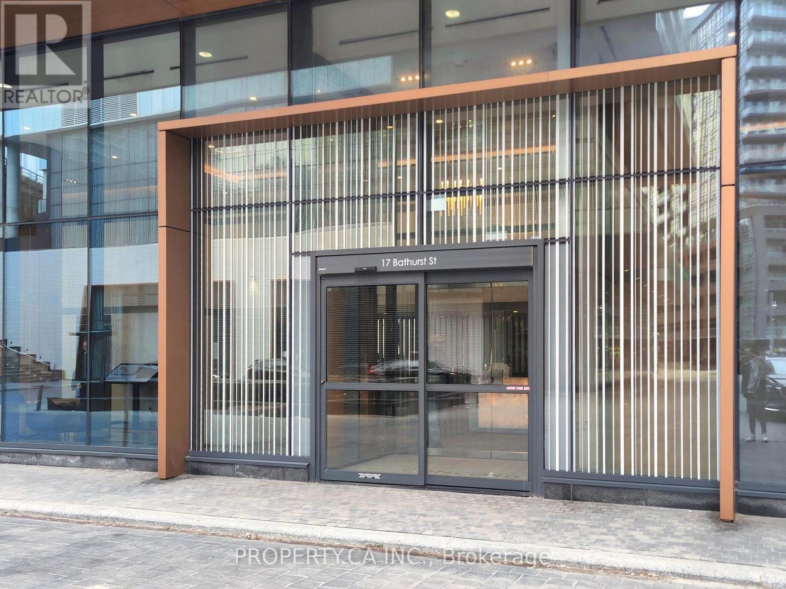 1209 - 17 Bathurst Street, Toronto, Ontario  M5V 0N1 - Photo 4 - C13644966