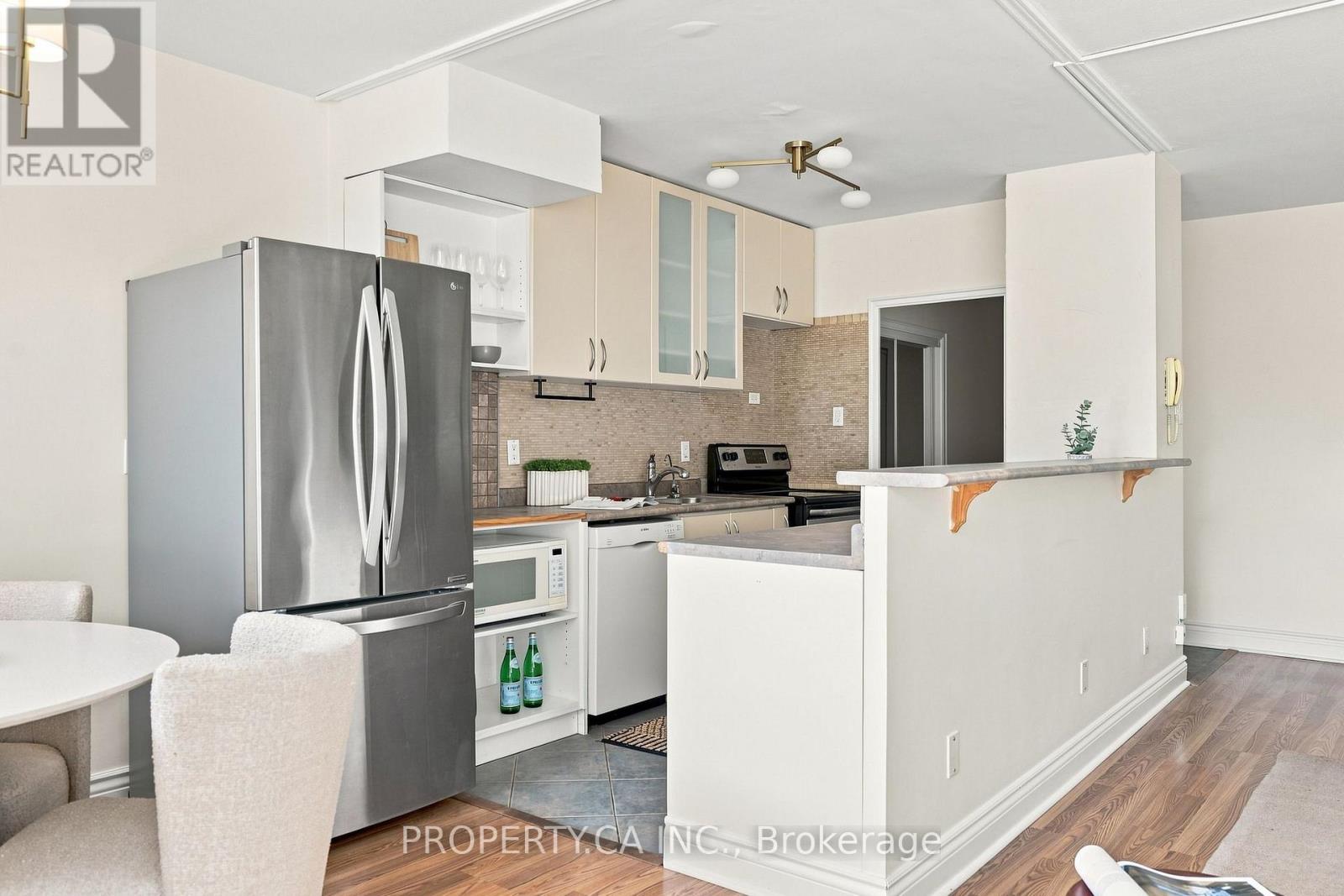 202 - 60 Montclair Avenue, Toronto, Ontario  M5P 1P7 - Photo 12 - C13644990