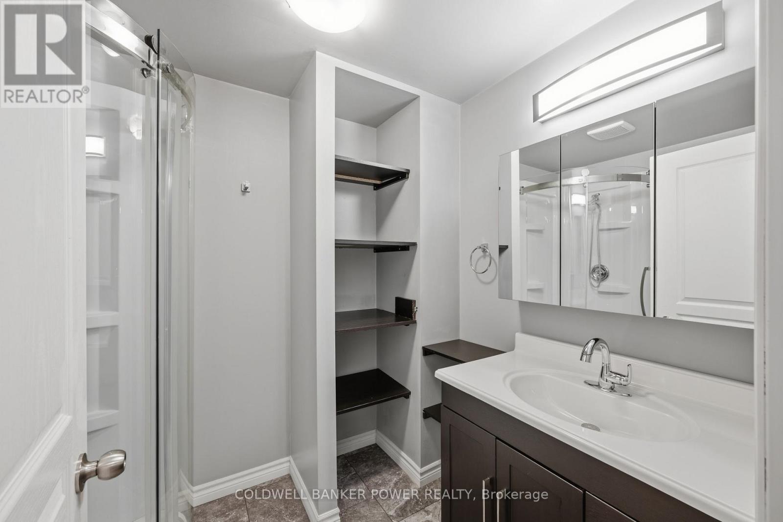 5 - 1924 Cedarhollow Boulevard, London North, Ontario  N5X 0K3 - Photo 35 - X13645250