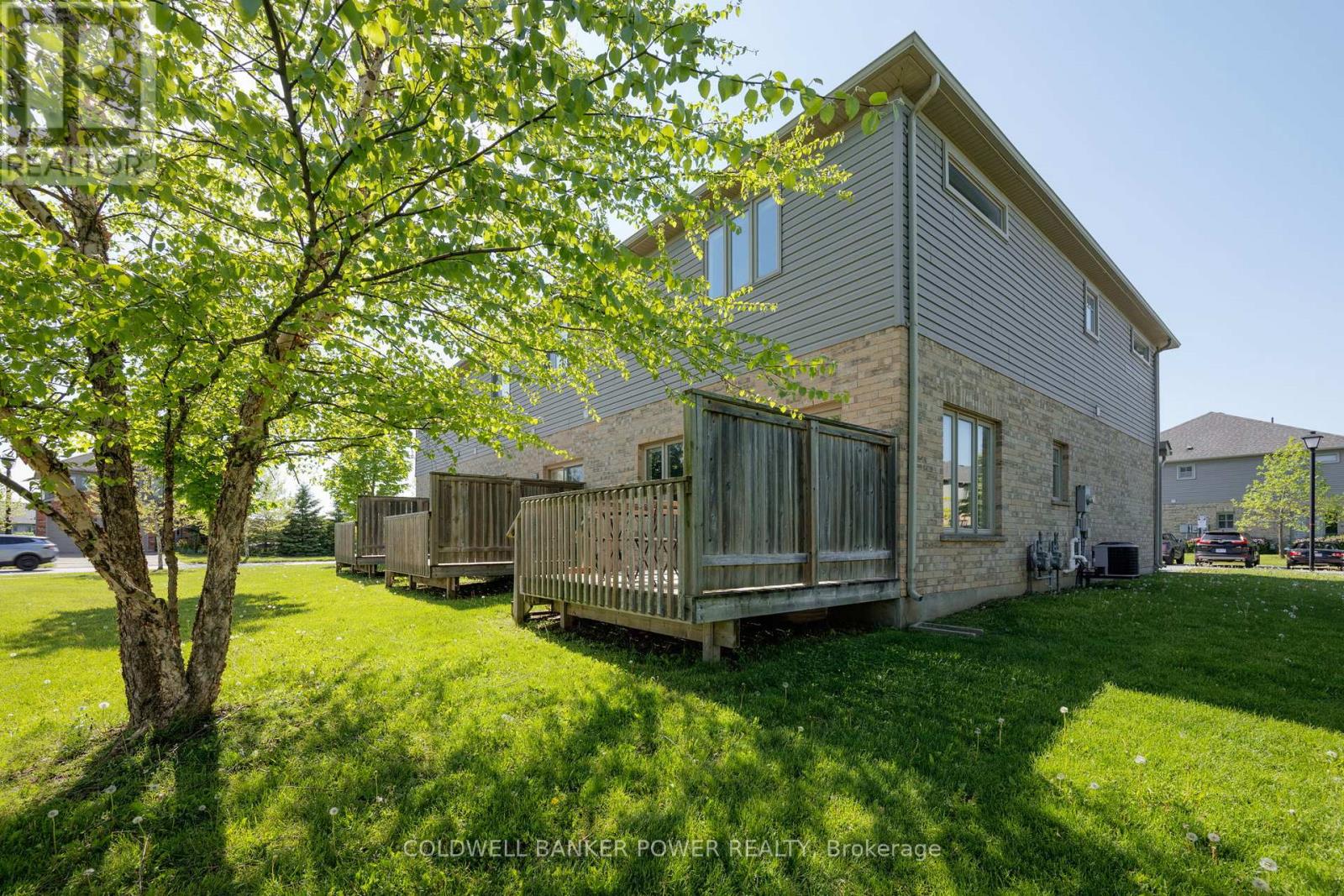 5 - 1924 Cedarhollow Boulevard, London North, Ontario  N5X 0K3 - Photo 38 - X13645250