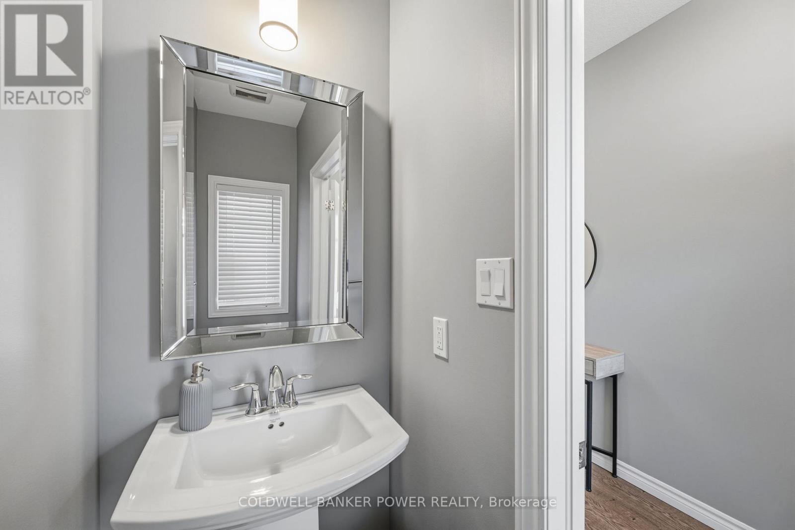 5 - 1924 Cedarhollow Boulevard, London North, Ontario  N5X 0K3 - Photo 5 - X13645250