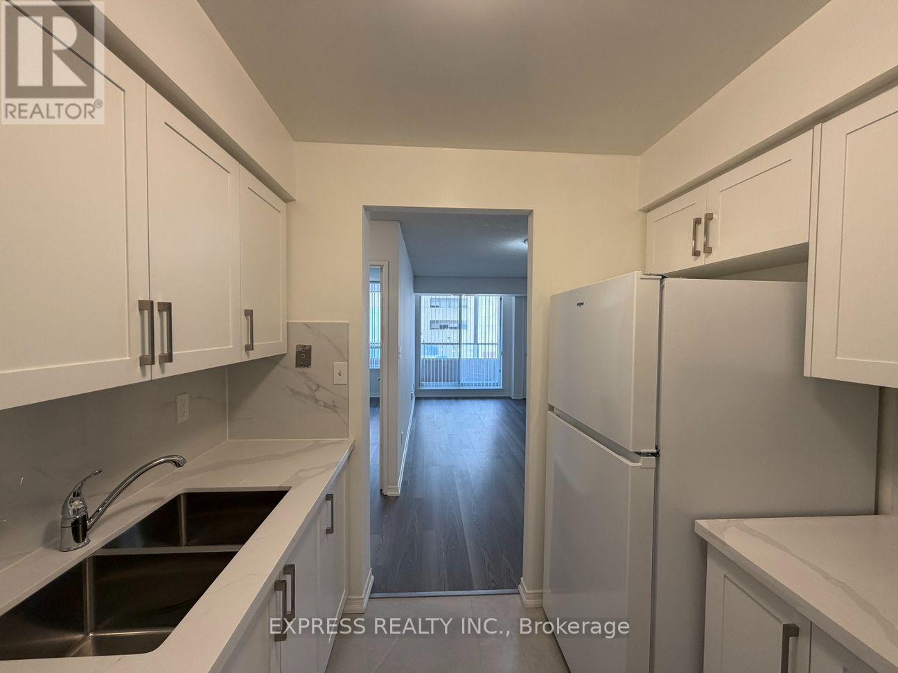 309 - 18 Hillcrest Avenue, Toronto, Ontario  M2N 6T5 - Photo 2 - C13645266