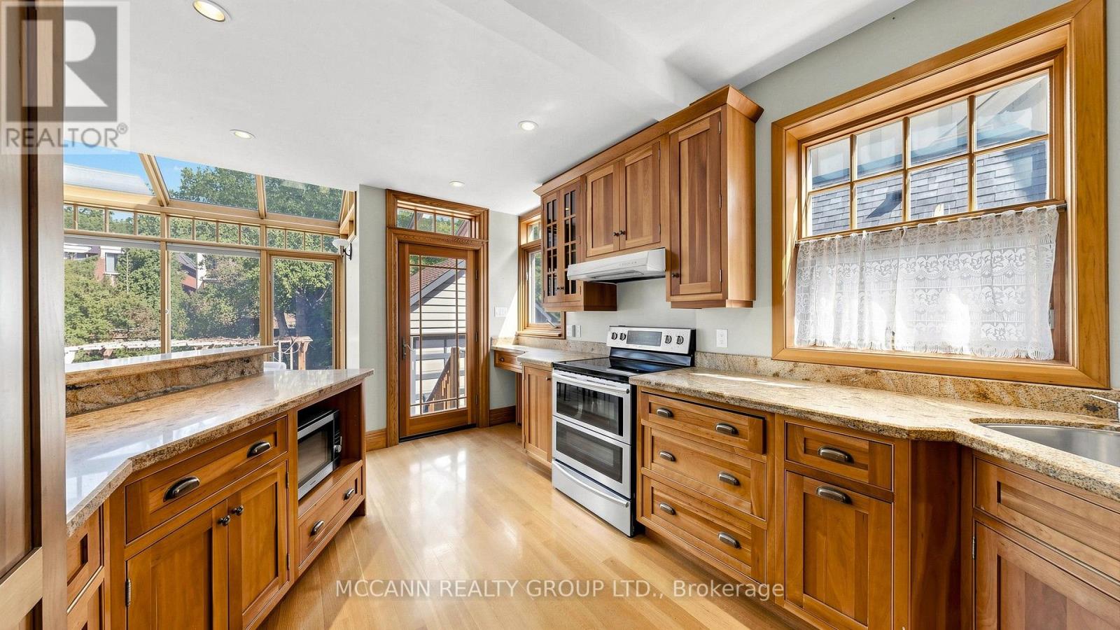 252 Sheldrake Boulevard, Toronto, Ontario  M4P 2B6 - Photo 18 - C13645268