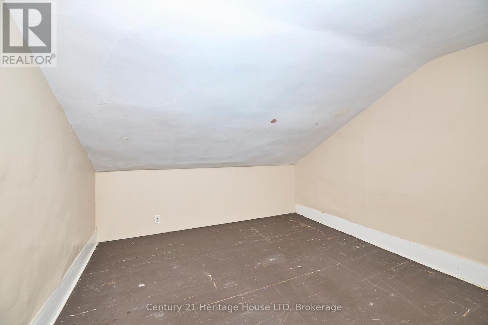 47 Concession Road, Fort Erie, Ontario  L2A 4G6 - Photo 22 - X13444828
