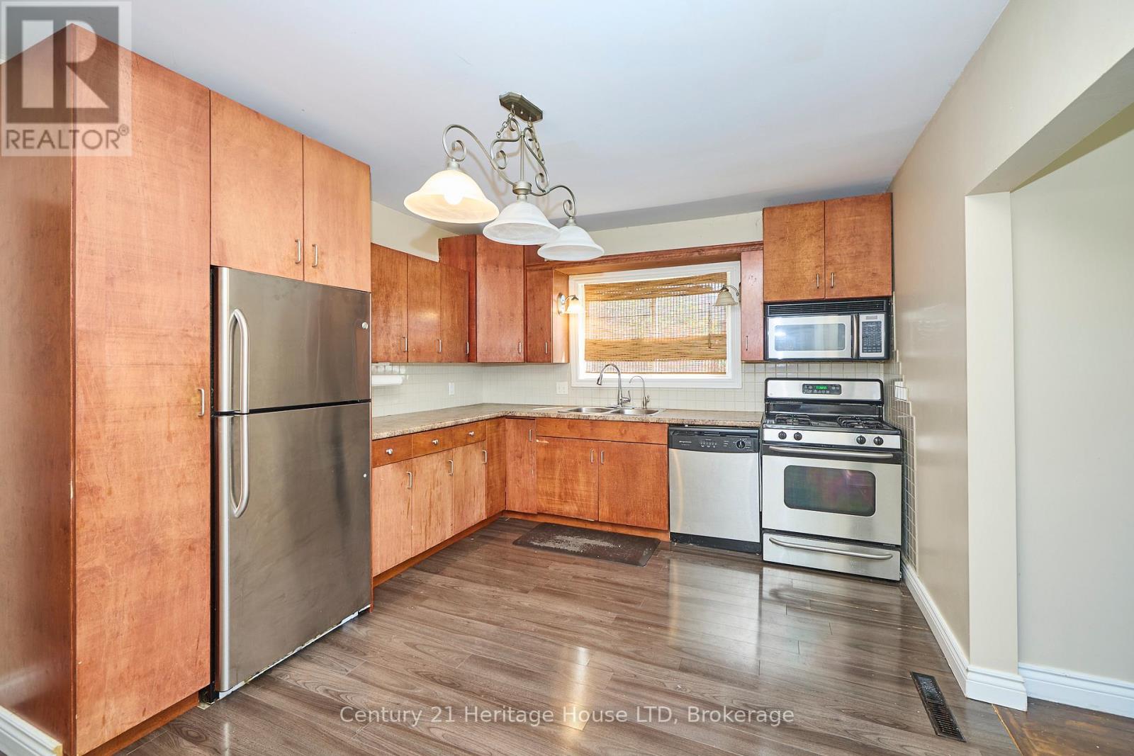 47 Concession Road, Fort Erie, Ontario  L2A 4G6 - Photo 3 - X13444828