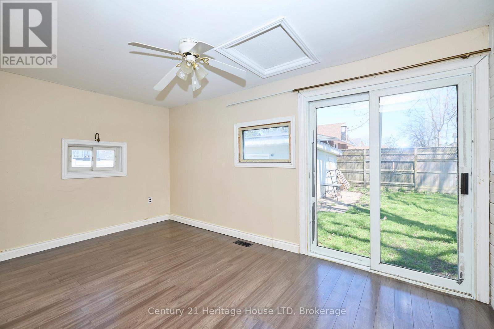47 Concession Road, Fort Erie, Ontario  L2A 4G6 - Photo 4 - X13444828