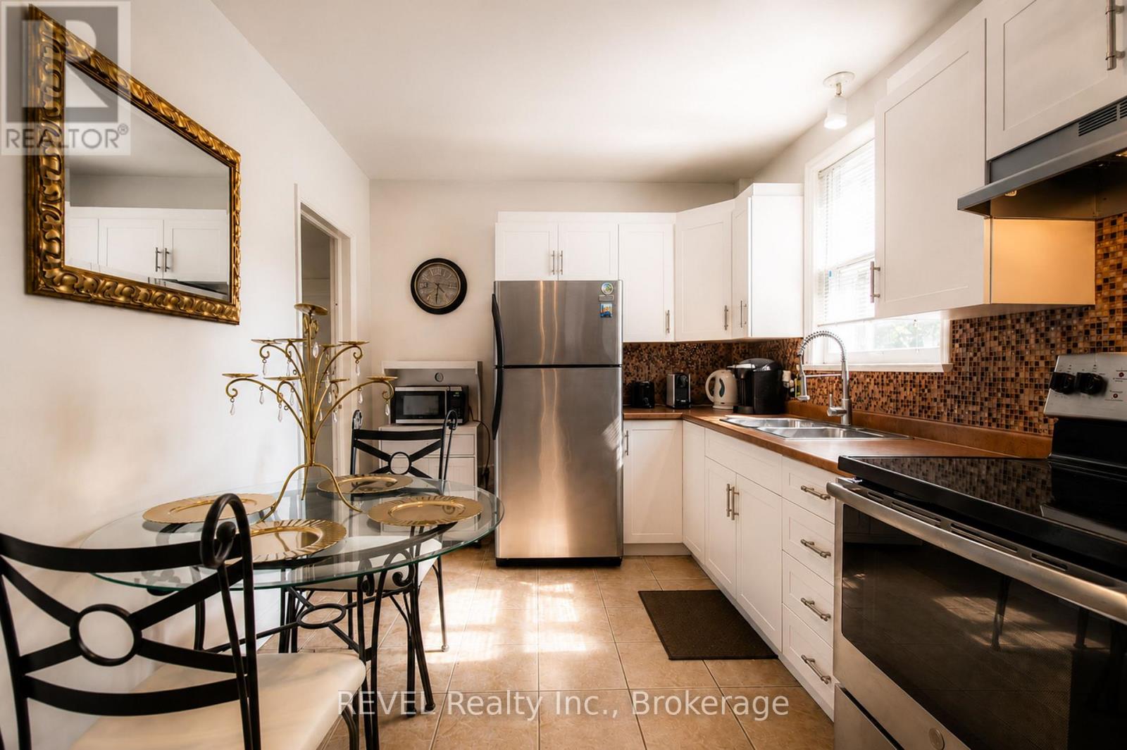 193 Ontario Street, St. Catharines, Ontario  L2R 5K8 - Photo 11 - X13643842