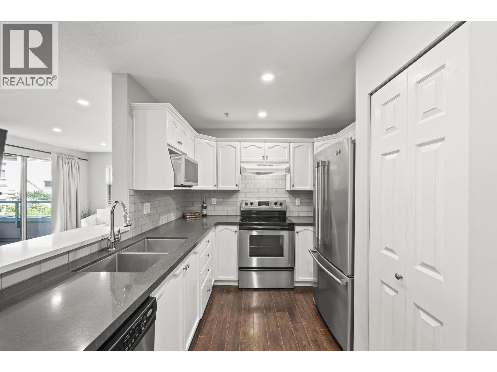 506 301 Maude Road, Port Moody, British Columbia V3H 5B1 - Photo 4 - R3140062