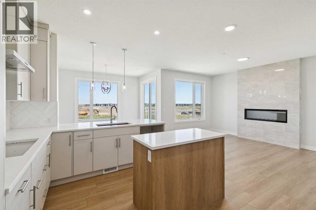 426 Hotchkiss Manor Se, Calgary, Alberta  T3S 0J9 - Photo 14 - A2328415
