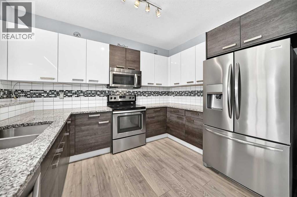 38 Cambridge Close, Blackfalds, Alberta  T4M 0A3 - Photo 6 - A2330365