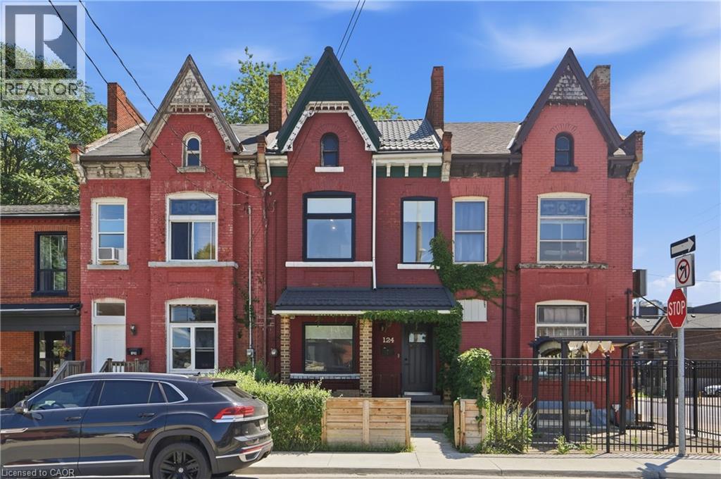 124 PARK Street N, Hamilton, Ontario