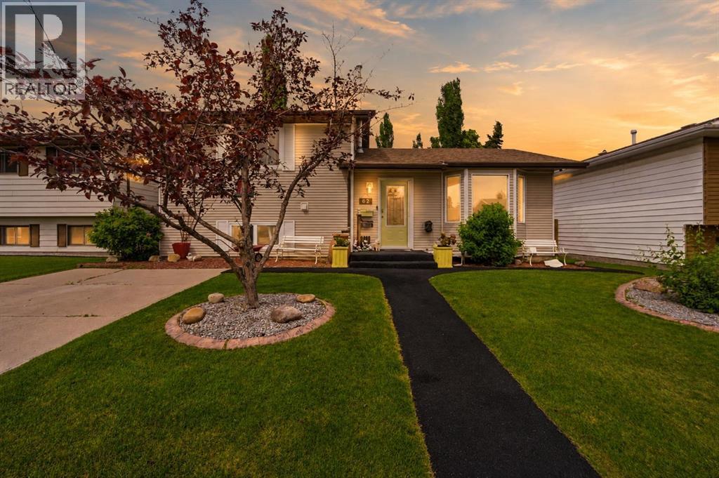 62 Rupert Crescent, Red Deer, Alberta  T4P 2Z1 - Photo 1 - A2330947