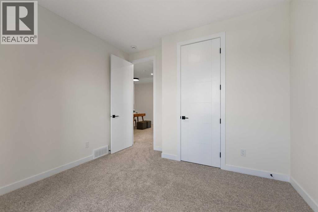 4608 81 Street NW, Calgary, Alberta  T3B 2P6 - Photo 26 - A2311500