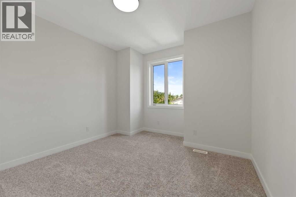 4608 81 Street NW, Calgary, Alberta  T3B 2P6 - Photo 27 - A2311500