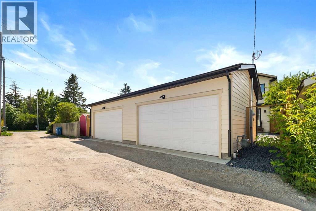 4608 81 Street NW, Calgary, Alberta  T3B 2P6 - Photo 7 - A2311500