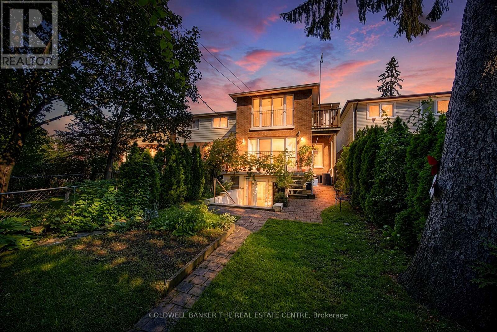 15 Craiglee Drive, Toronto, Ontario  M1N 2L7 - Photo 1 - E13644902