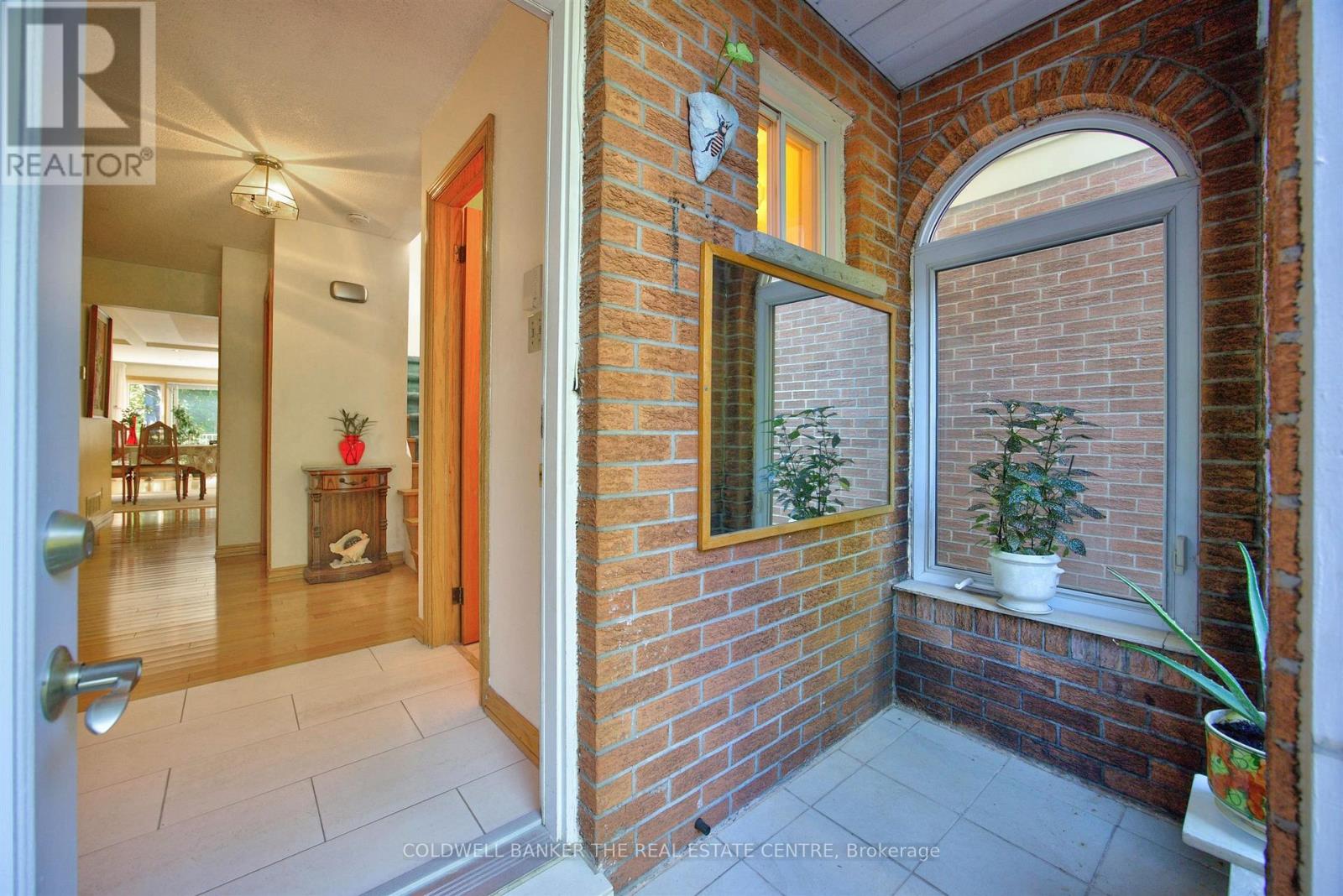15 Craiglee Drive, Toronto, Ontario  M1N 2L7 - Photo 4 - E13644902