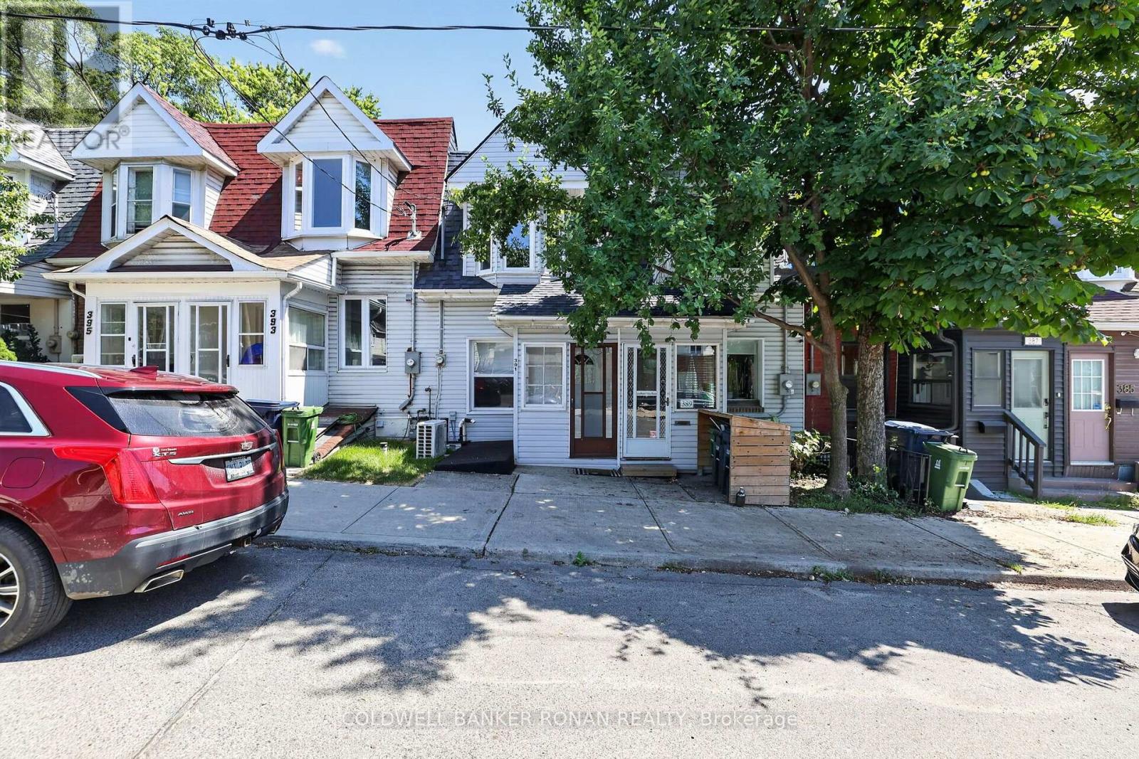 391 Jones Avenue, Toronto, Ontario  M4J 3G5 - Photo 2 - E13645214