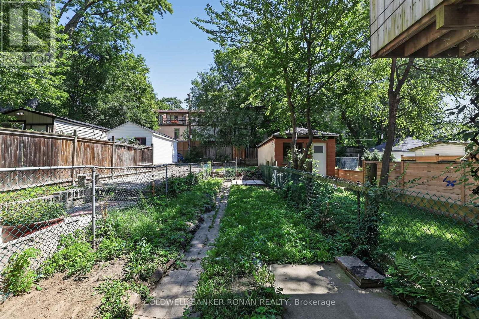 391 Jones Avenue, Toronto, Ontario  M4J 3G5 - Photo 39 - E13645214