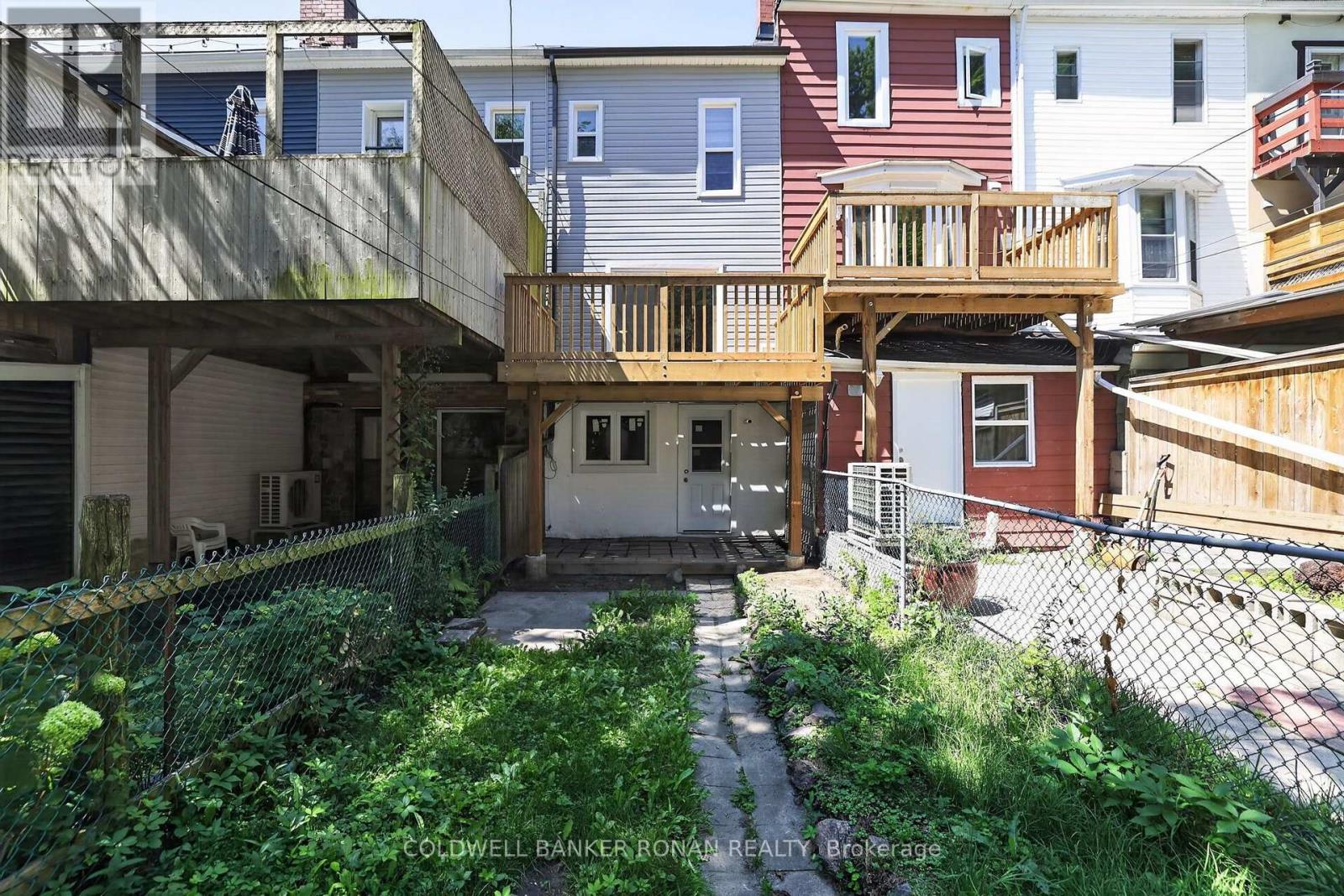 391 Jones Avenue, Toronto, Ontario  M4J 3G5 - Photo 41 - E13645214