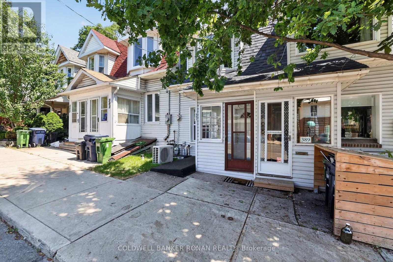 391 Jones Avenue, Toronto, Ontario  M4J 3G5 - Photo 5 - E13645214